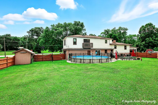 $448,000 | 7620 Howe Road, Wonder Lake, IL 60097