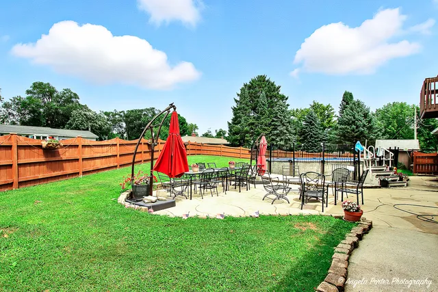 $448,000 | 7620 Howe Road, Wonder Lake, IL 60097