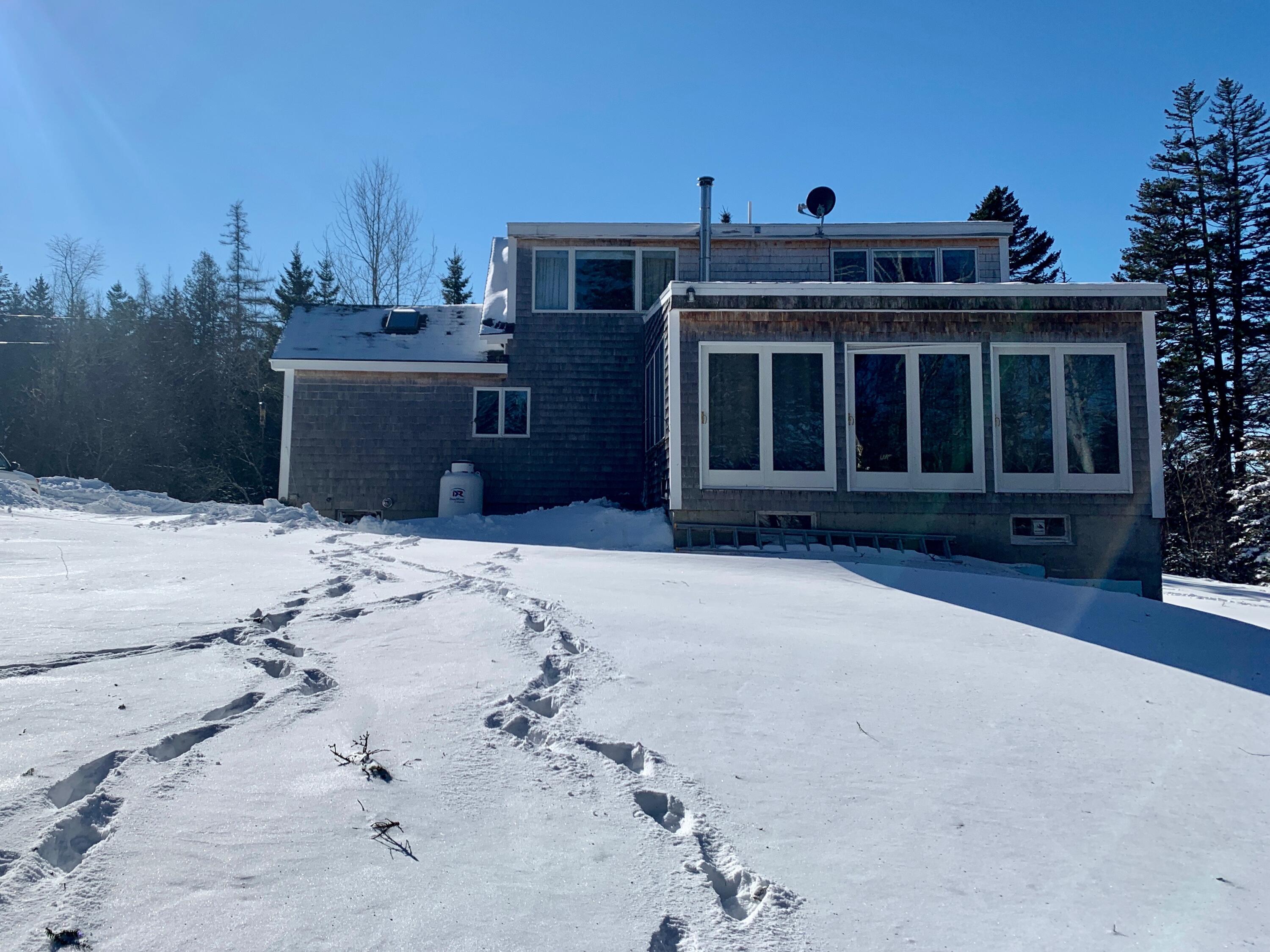 879 County Road Lubec, ME 04652 - Photo 6 of 50 IMG_4486