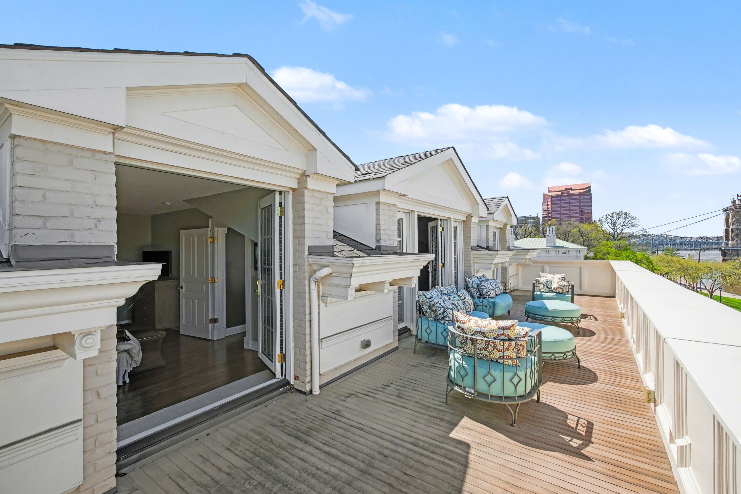 403 Riverside Drive Covington, KY 41011 - Photo 23 of 41
