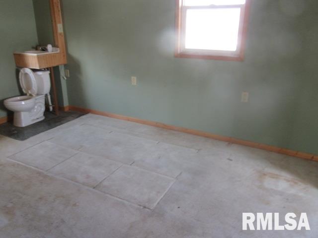 430 Locust Place Clinton, IA 52732 - Photo 8 of 8 Gallery Image 8