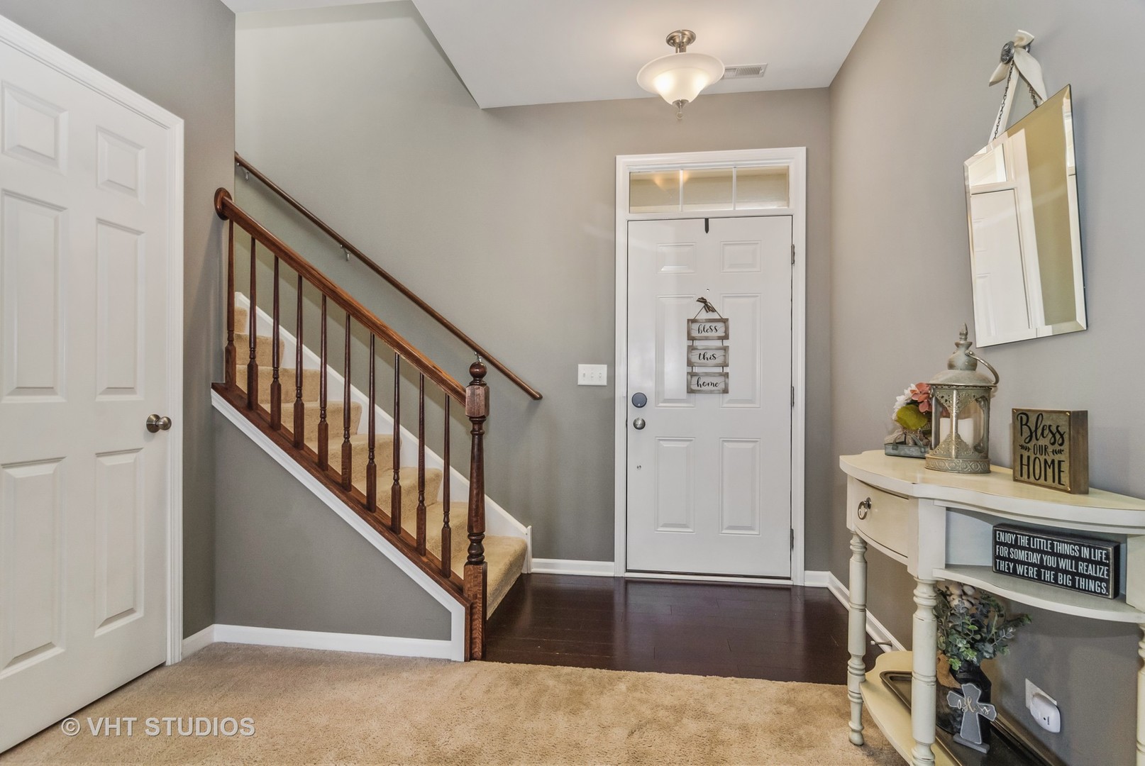 2904 Church Road Aurora, IL 60502 - Photo 3 of 21