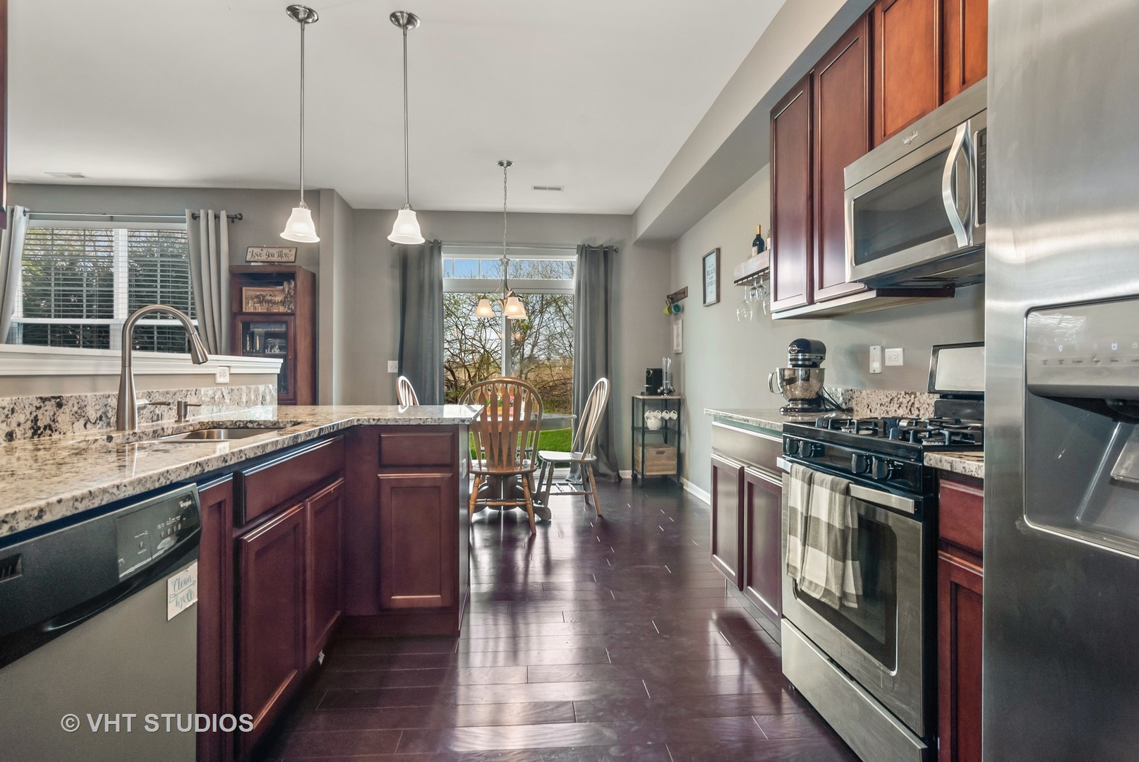 2904 Church Road Aurora, IL 60502 - Photo 6 of 21