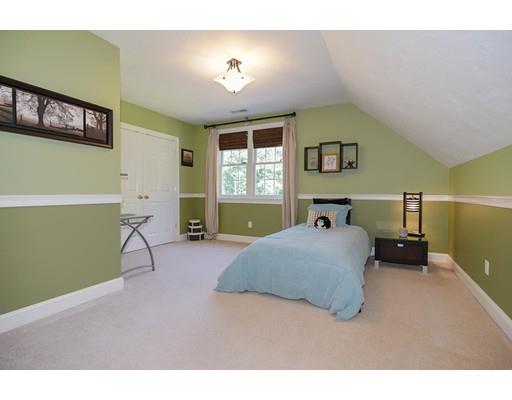 91 Fox Run Road Bolton, MA 01740 - Photo 20 of 34