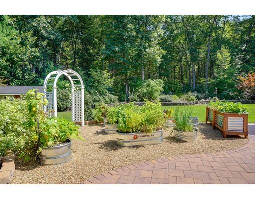 91 Fox Run Road Bolton, MA 01740 - Photo 26 of 34