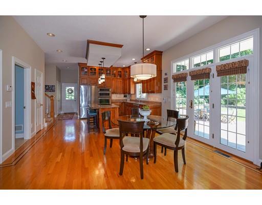 91 Fox Run Road Bolton, MA 01740 - Photo 6 of 34