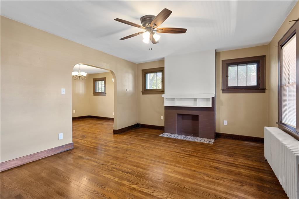 232 Ridgewood Avenue Pittsburgh, PA 15229 - Photo 3 of 23 Gallery Image 3
