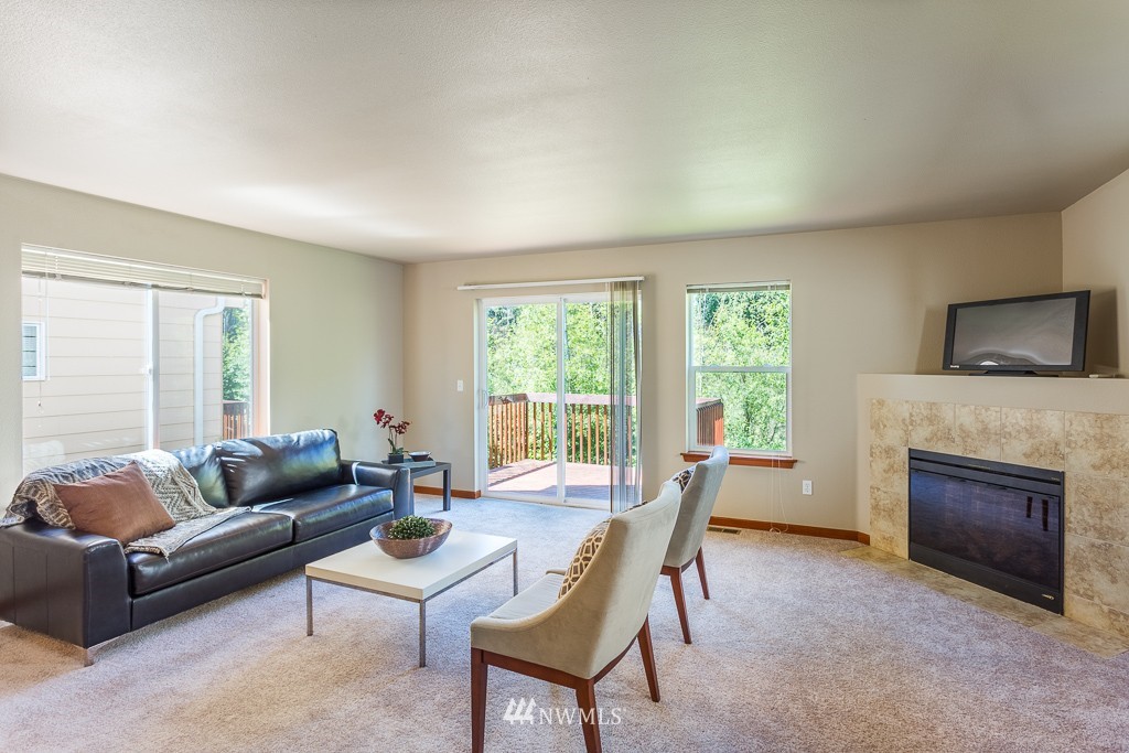 1209 Bruskrud Road Everett, WA 98208 - Photo 8 of 16 Gallery Image 8