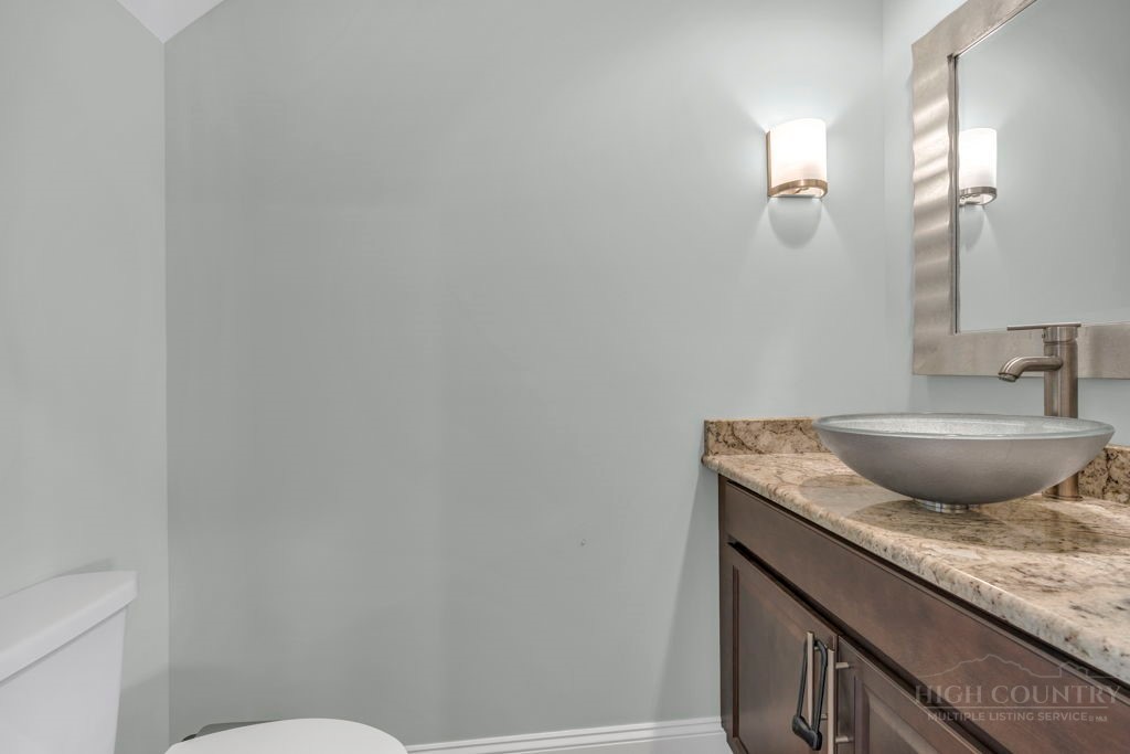 170 South Willow Ridge Lane, Unit 170 Vilas, NC 28692 - Photo 6 of 32