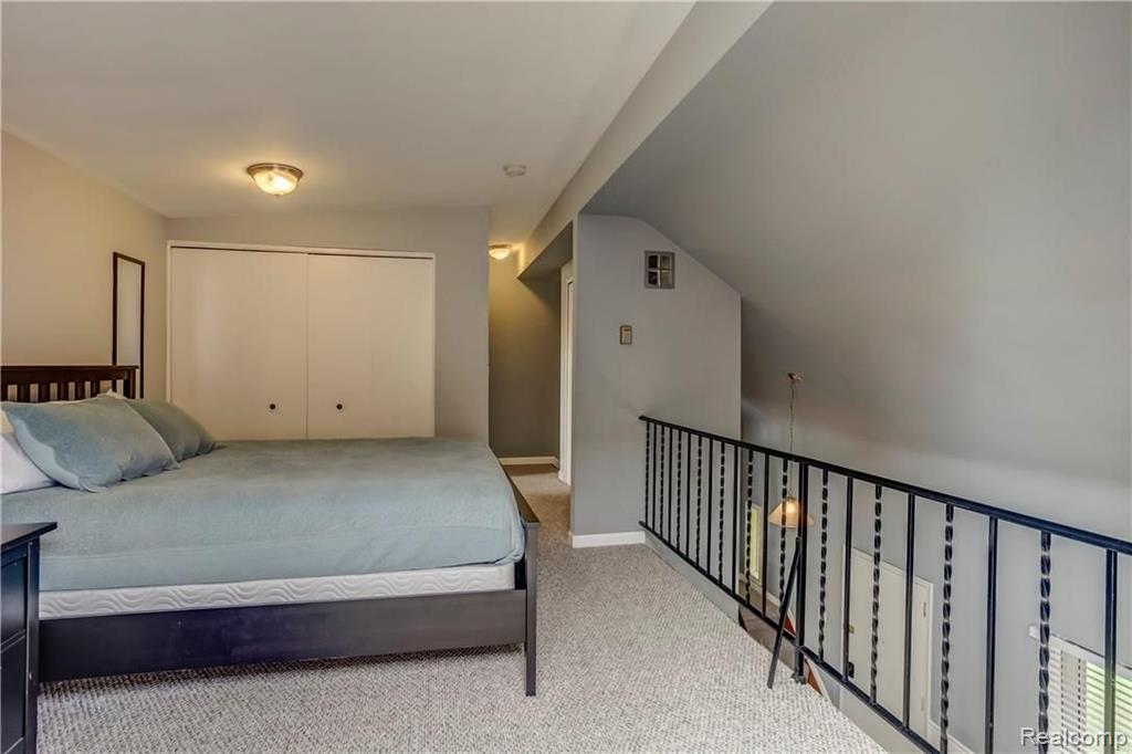 3915 Devon Road, Unit 4 Royal Oak, MI 48073 - Photo 9 of 10