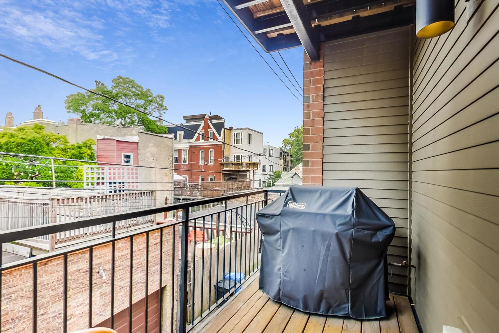 1944 West Thomas Street, Unit 2 Chicago, IL 60622 - Photo 11 of 28 a view of balcony with furniture