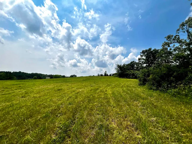 $219,000 | 2.35-ac Dahlk, New Glarus, WI 53574