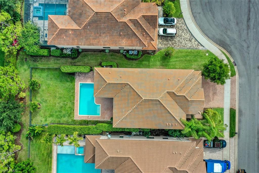 3082 Hudson Terrace Naples, FL 34119 - Photo 33 of 35 an aerial view of a house
