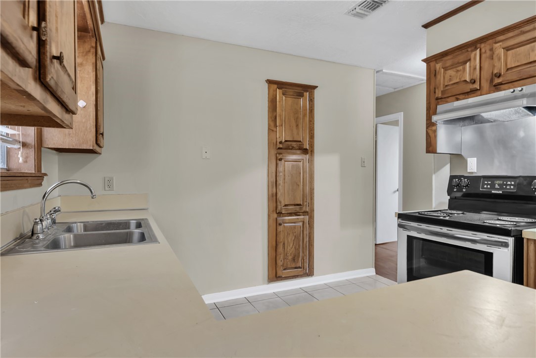 3015 Red Robin Loop Bryan, TX 77802 - Photo 8 of 19
