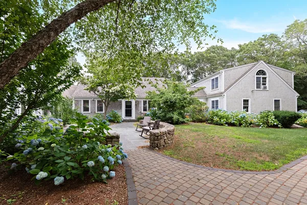 $3,499,999 | 414 Eel, Osterville, MA 02655