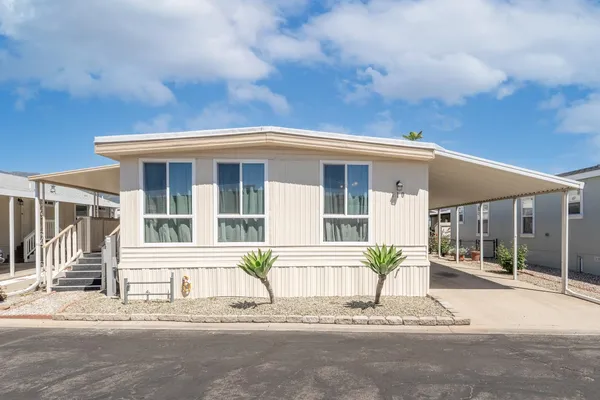 $305,000 | 110 Don Carlos, Ojai, CA 93023