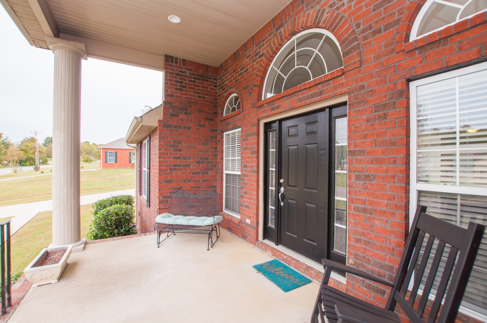 596 Windy Road Mount Juliet, TN 37122 - Photo 3 of 34 a front view of a house with a yard