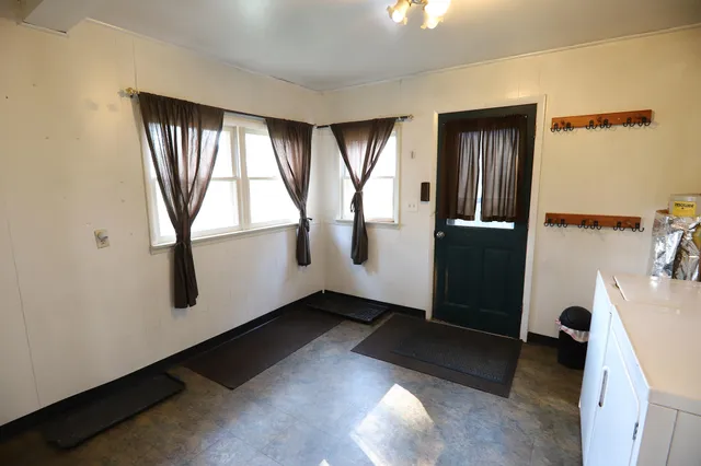 $429,500 | 59 Fish Hatchery Road, Story, WY 82842