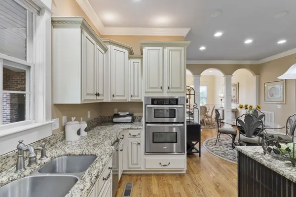 $1,535,000 | 8288 Guthrie Road, Cross Plains, TN 37049