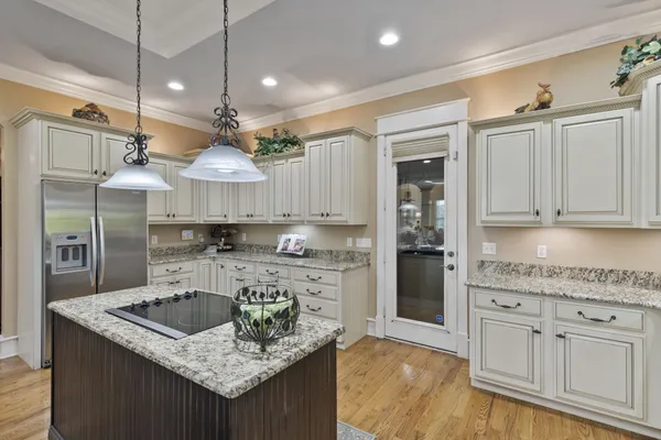 $1,535,000 | 8288 Guthrie Road, Cross Plains, TN 37049