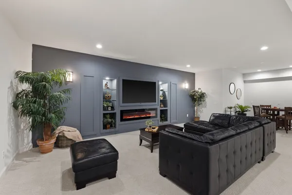 $1,535,000 | 8288 Guthrie Road, Cross Plains, TN 37049