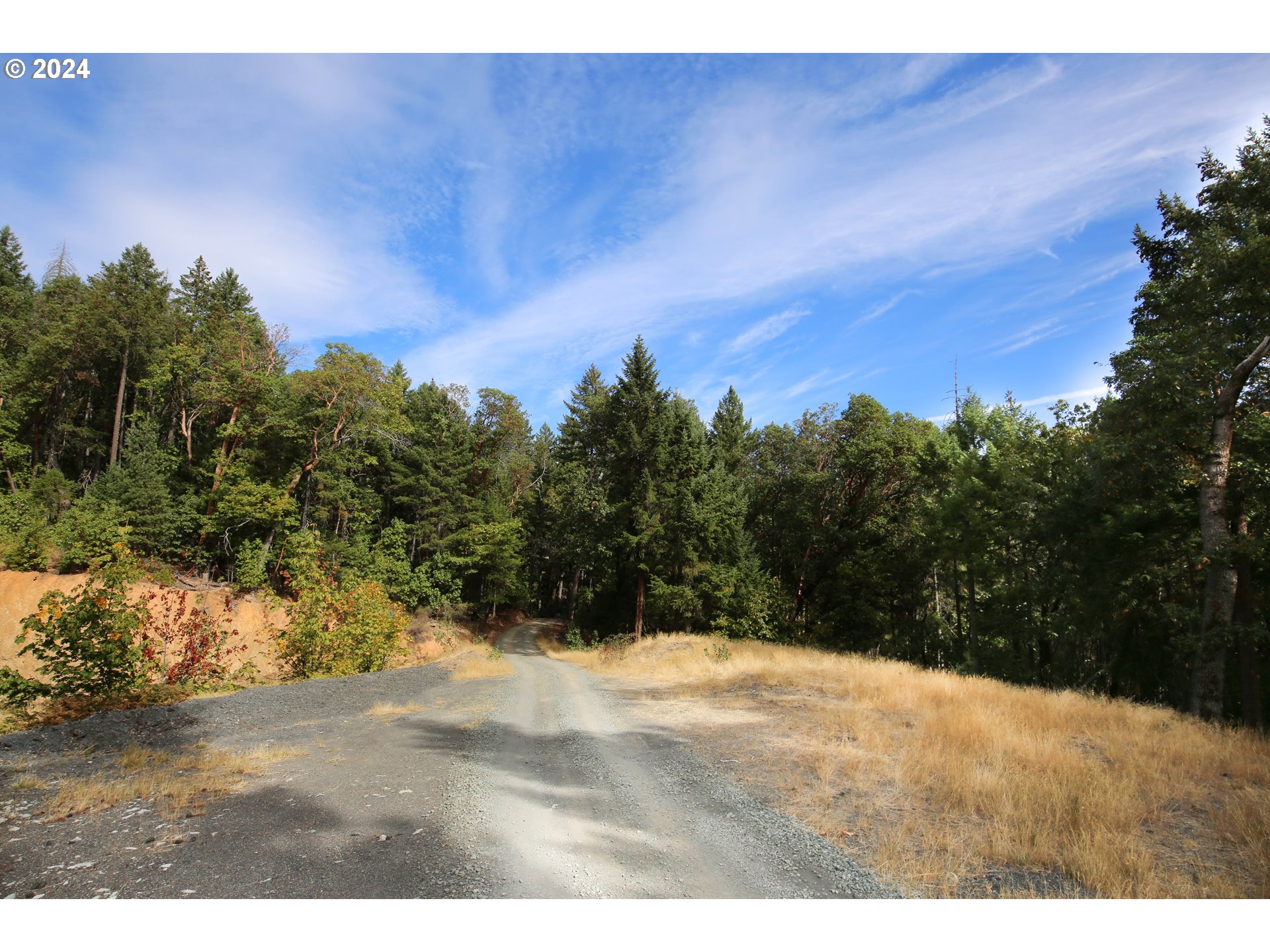 Quartz Creek Road Merlin, OR 97532 - Photo 11 of 19