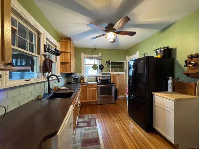 $185,000 | 701 West 3rd Street, Mishawaka, IN 46544