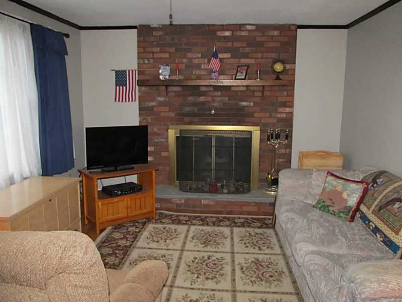 125 Smith Road Burrillville, RI 02830 - Photo 9 of 14 Living Room.