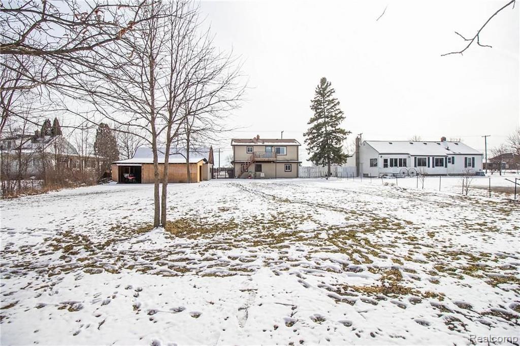 30001 Hickey Road New Baltimore, MI 48051 - Photo 7 of 29
