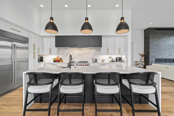 $1,825,000 | W4536 Lakeview Gln Drive, Geneva, WI 53147