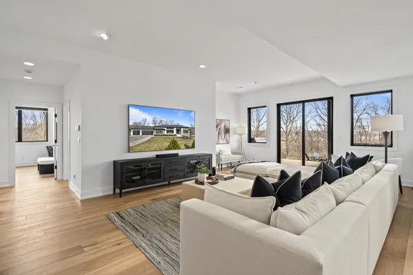 $1,825,000 | W4536 Lakeview Gln Drive, Geneva, WI 53147