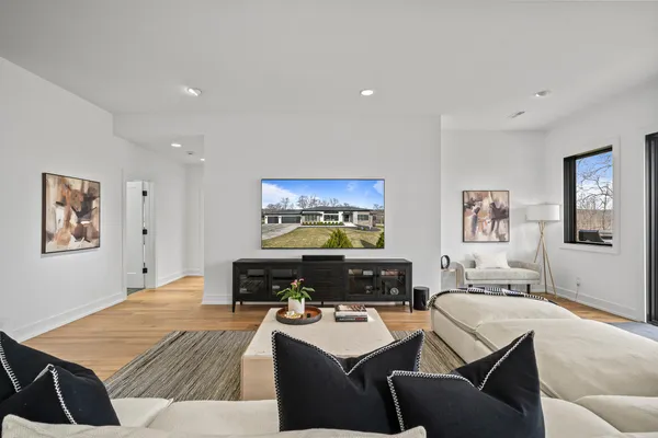 $1,825,000 | W4536 Lakeview Gln Drive, Geneva, WI 53147