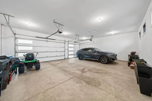 $1,825,000 | W4536 Lakeview Gln Drive, Geneva, WI 53147