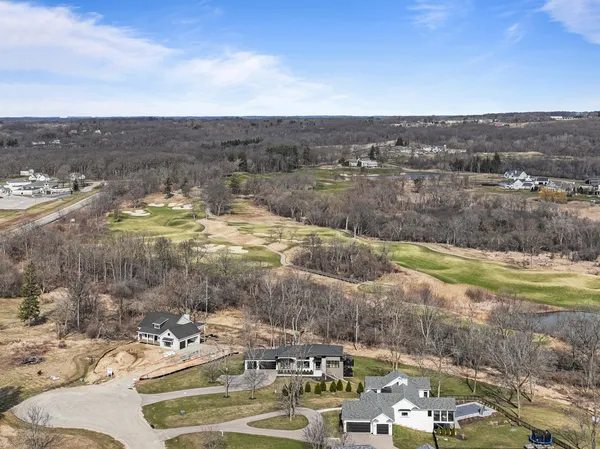 $1,825,000 | W4536 Lakeview Gln Drive, Geneva, WI 53147