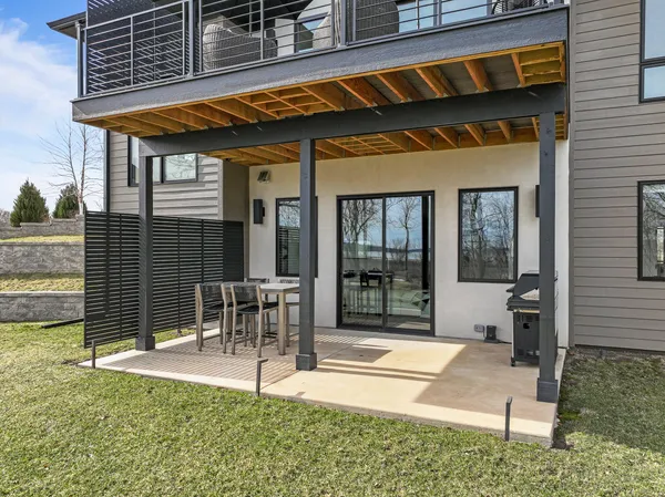 $1,825,000 | W4536 Lakeview Gln Drive, Geneva, WI 53147
