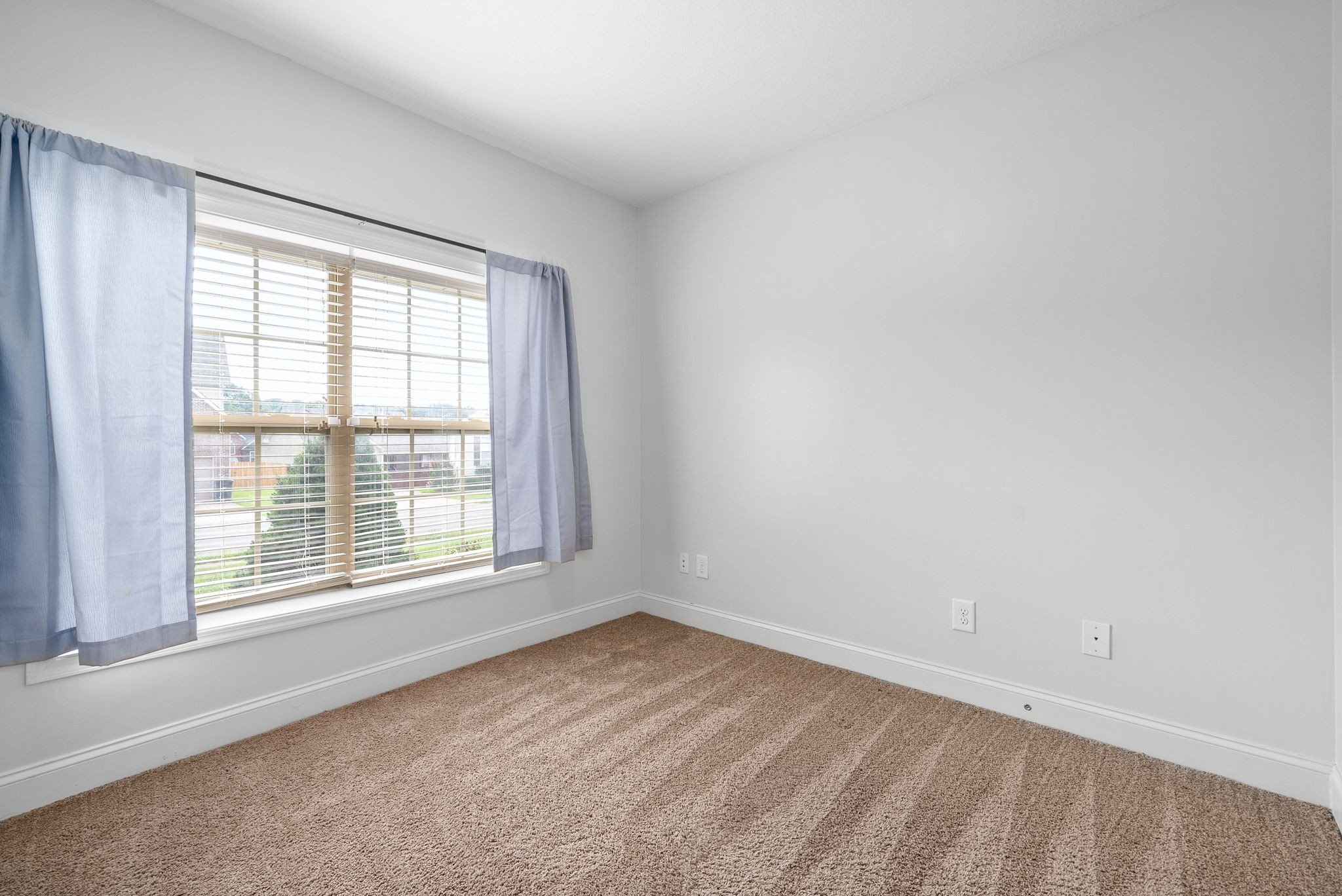 2158 Powell Road Clarksville, TN 37043 - Photo 27 of 38 Gallery Image 27