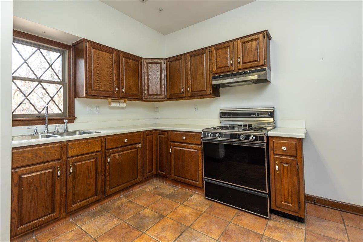 9255 Dogwood Road Germantown, TN 38139 - Photo 15 of 40