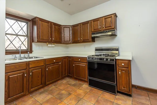 $985,000 | 9255 Dogwood Road, Germantown, TN 38139