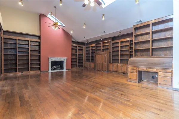 $985,000 | 9255 Dogwood Road, Germantown, TN 38139