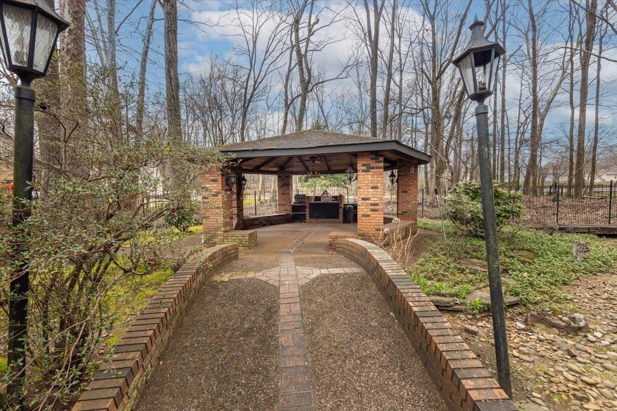 9255 Dogwood Road Germantown, TN 38139 - Photo 31 of 40