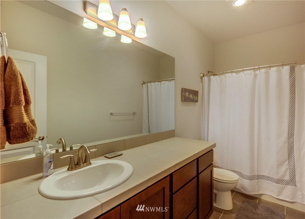 17513 3rd Avenue Southeast Bothell, WA 98012 - Photo 22 of 25
