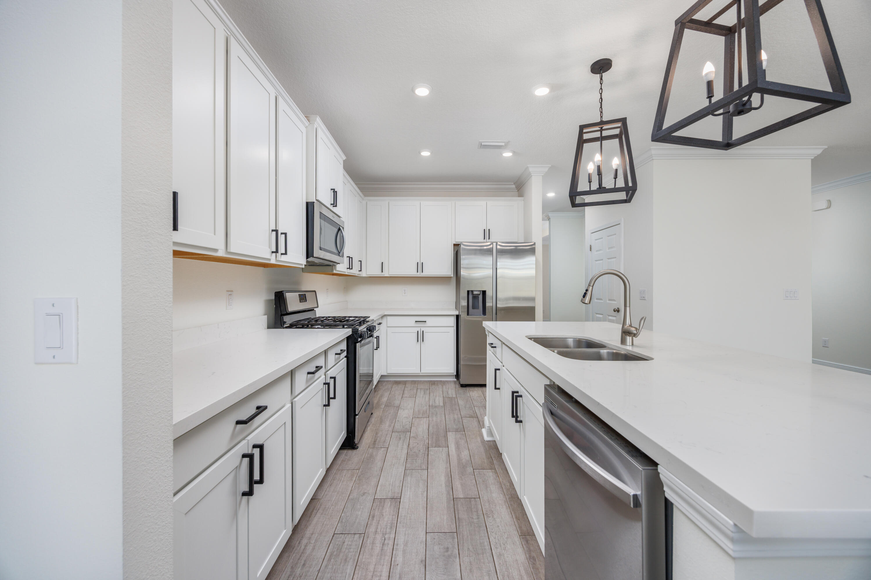 133 East Sky Way Freeport, FL 32439 - Photo 16 of 85 133 East Sky Way-18