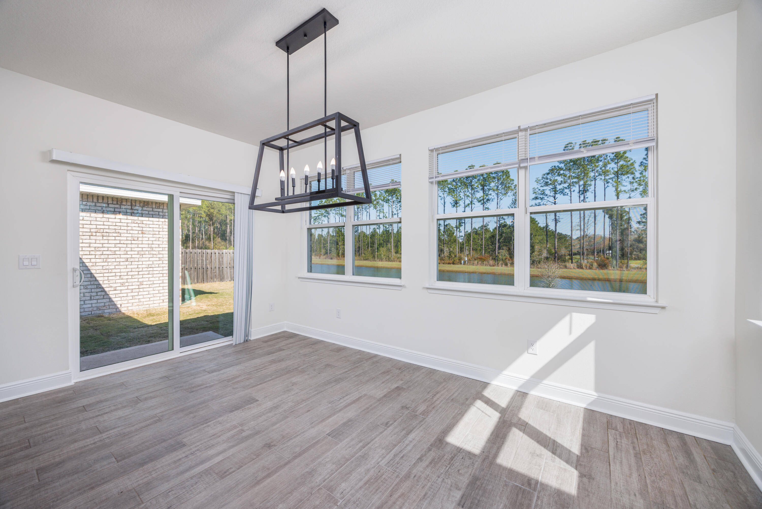 133 East Sky Way Freeport, FL 32439 - Photo 18 of 85 133 East Sky Way-20
