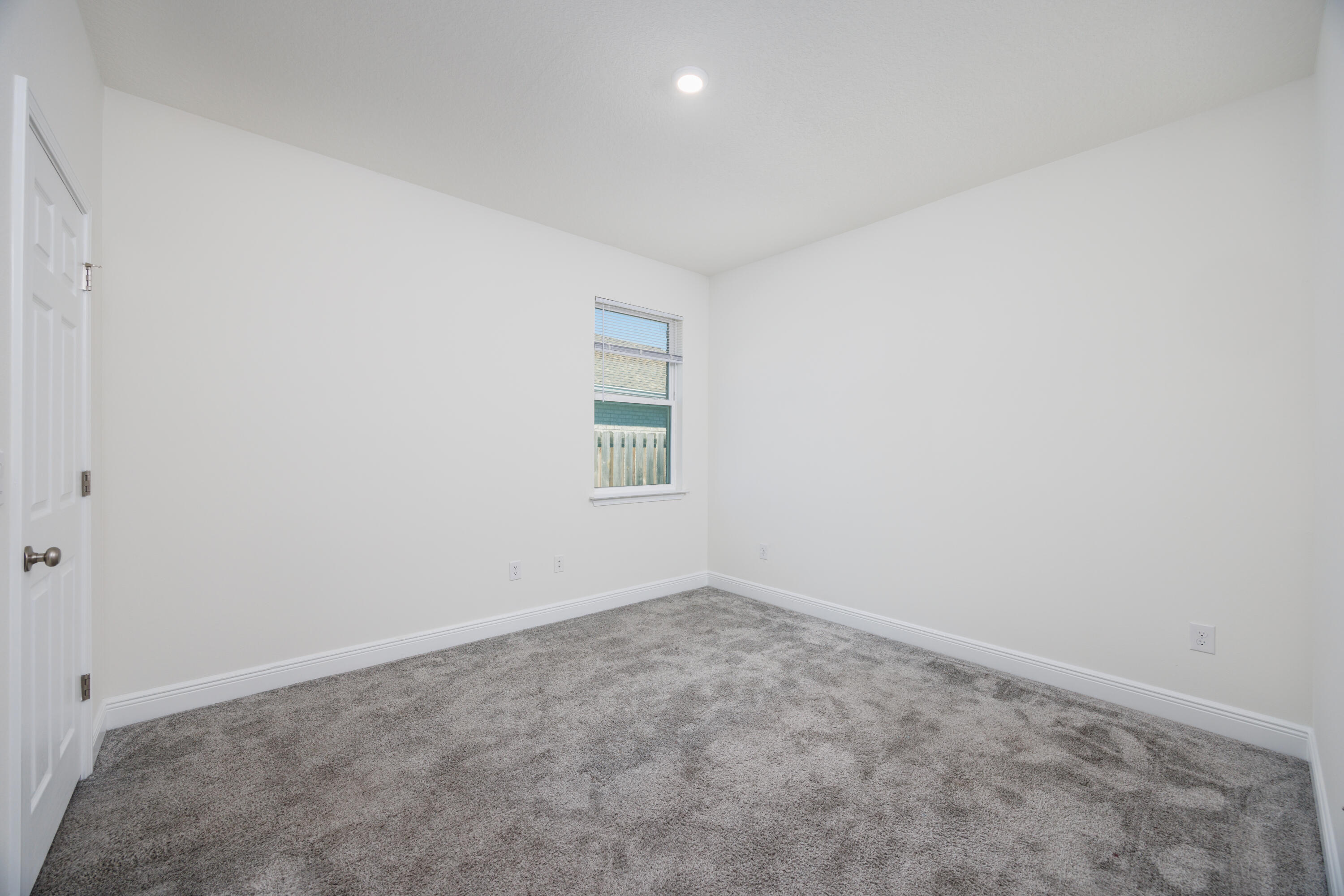 133 East Sky Way Freeport, FL 32439 - Photo 20 of 85 133 East Sky Way-22