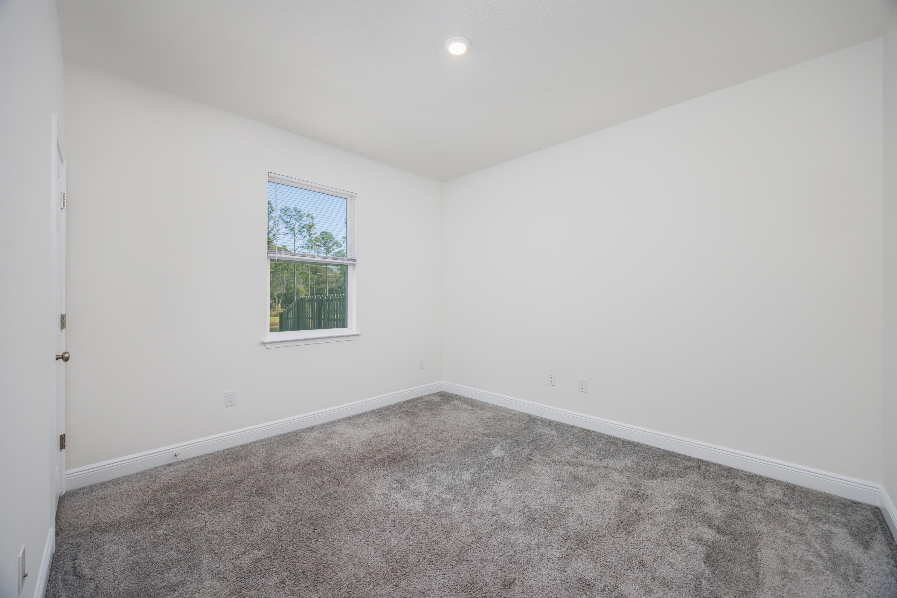 133 East Sky Way Freeport, FL 32439 - Photo 23 of 85 133 East Sky Way-25