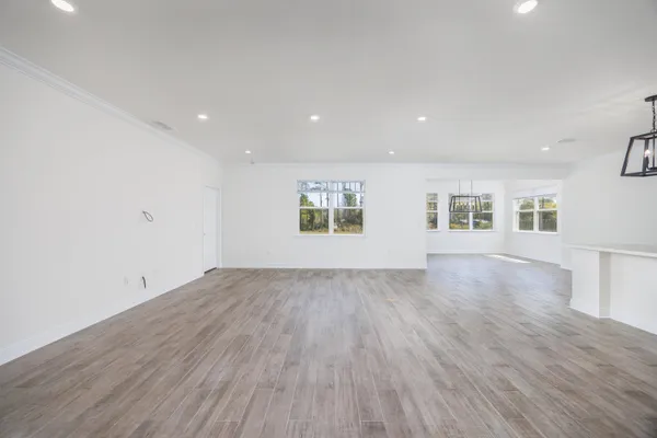 $535,000 | 133 East Sky Way, Freeport, FL 32439