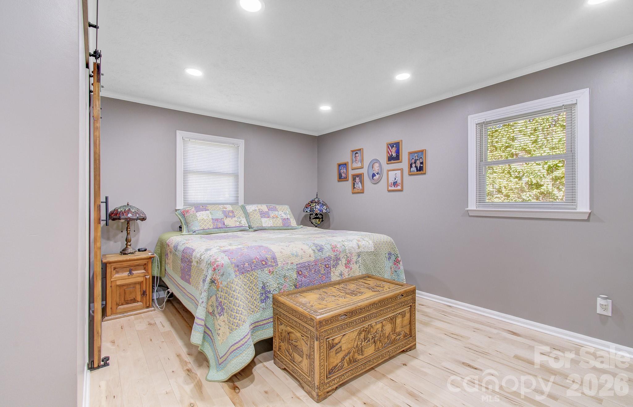 308 London Road Hendersonville, NC 28739 - Photo 15 of 28 Gallery Image 15