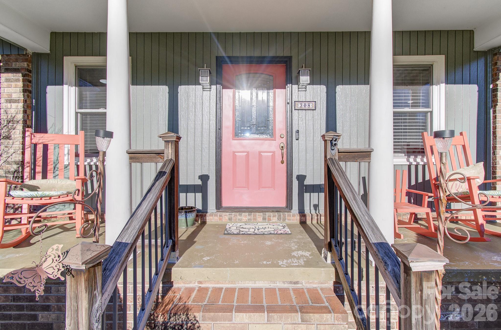 308 London Road Hendersonville, NC 28739 - Photo 23 of 28 Gallery Image 23