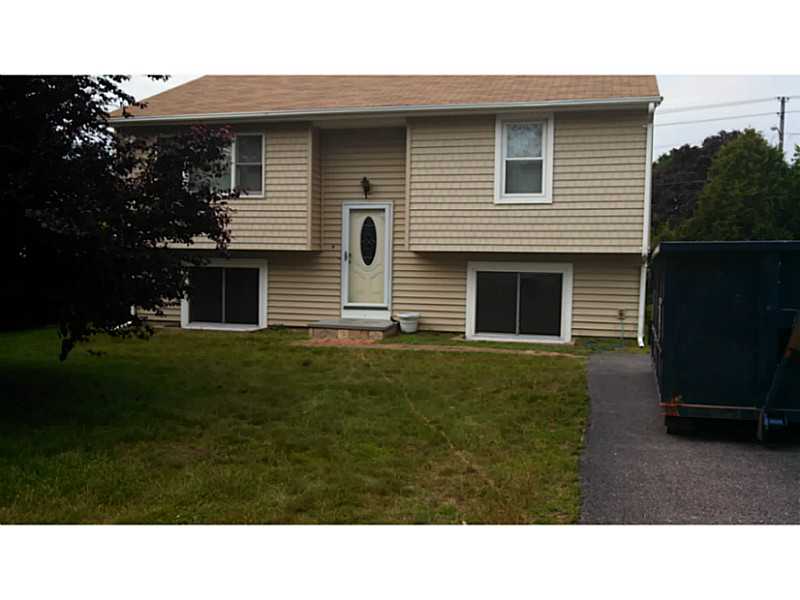 9 Schoolhouse Road Narragansett, RI 02882 - Photo 1 of 7 Exterior Front.