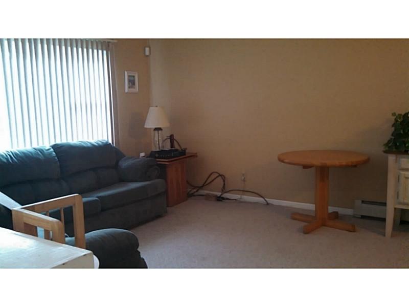 9 Schoolhouse Road Narragansett, RI 02882 - Photo 4 of 7 Living Room.
